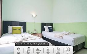 Urbanview Hotel de Kopen Malang